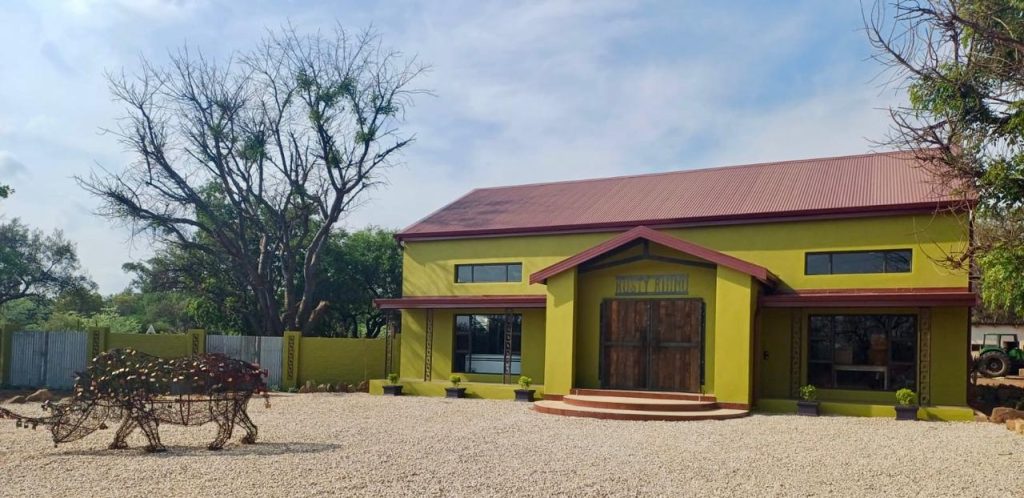 Rusty Rhino Bushveld market dinokeng gauteng south africa website design web diandra holden product designer